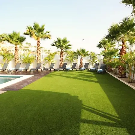 Villa De Lujo Con Piscina Privada En
