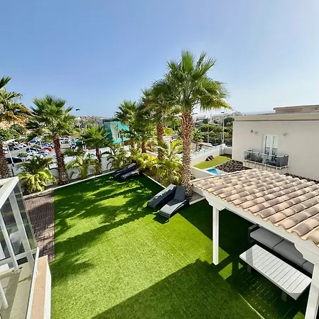 Adelina In Villa Costa Adeje