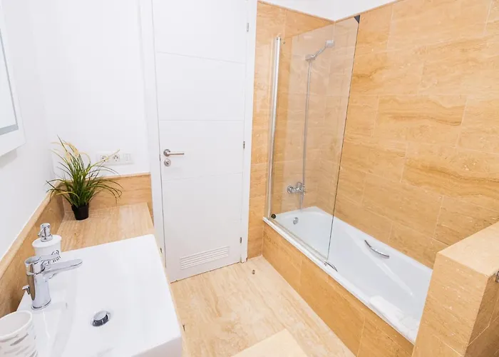 Adelina In * Costa Adeje (Tenerife)