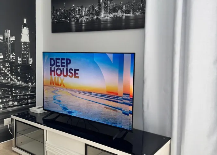 Adelina In Willa Costa Adeje (Tenerife)